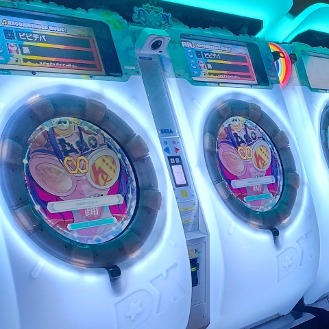 maimai DX cabinet